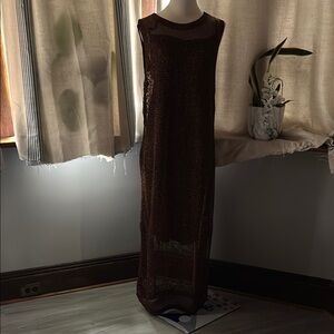 Elegant Brown Sleeveless Dress